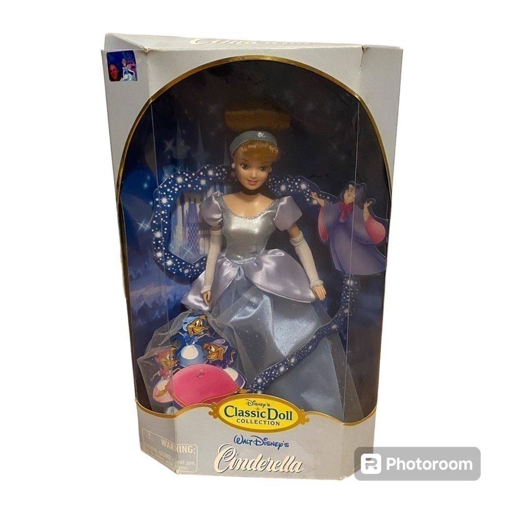 Vintage Cinderella Doll Disney NEW Princess Parks World